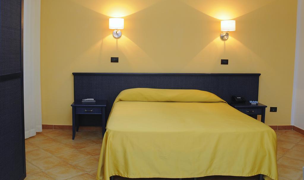 Residence Hotel Antica Perla San Leone Eksteriør billede