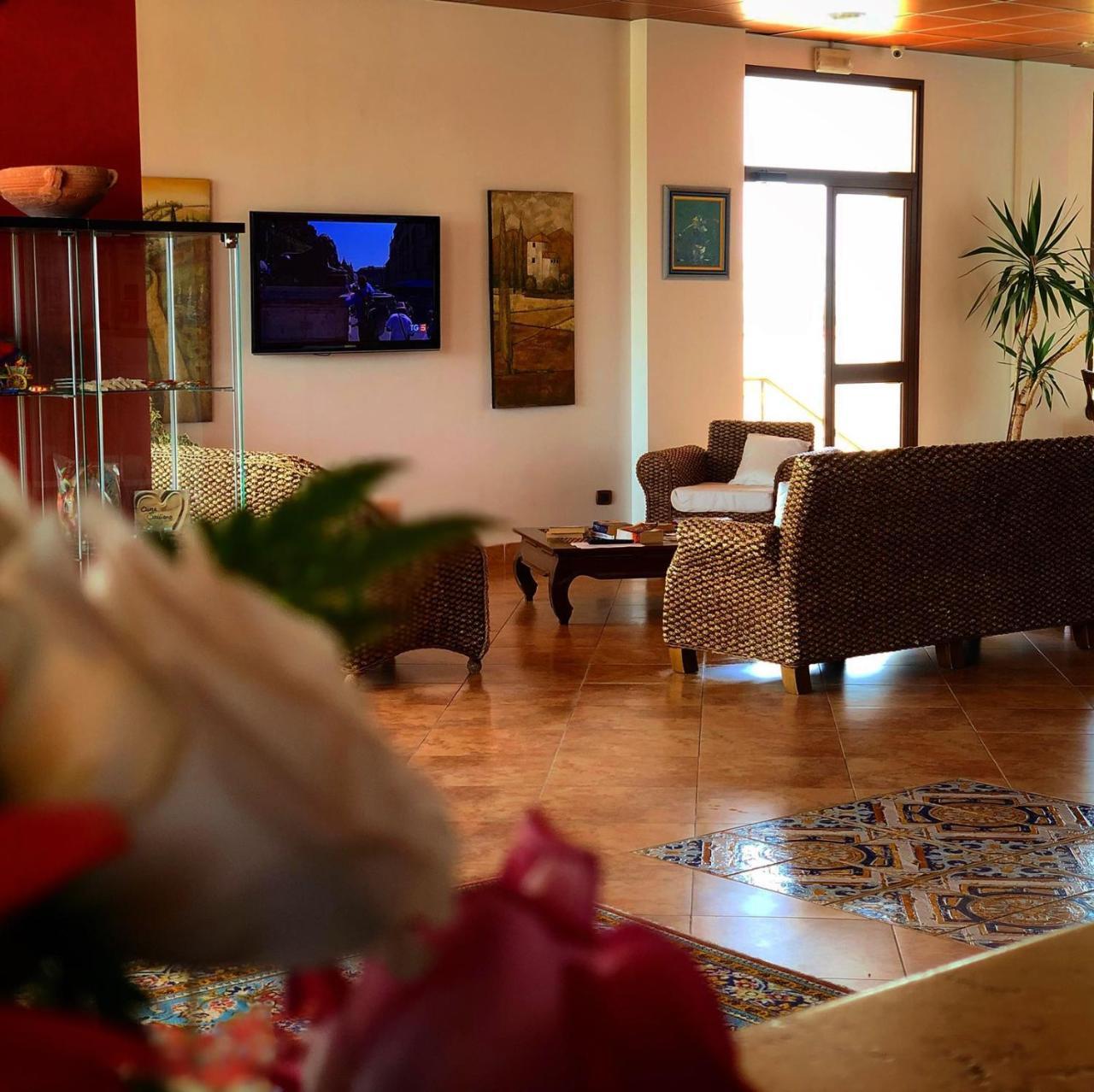 Residence Hotel Antica Perla San Leone Eksteriør billede