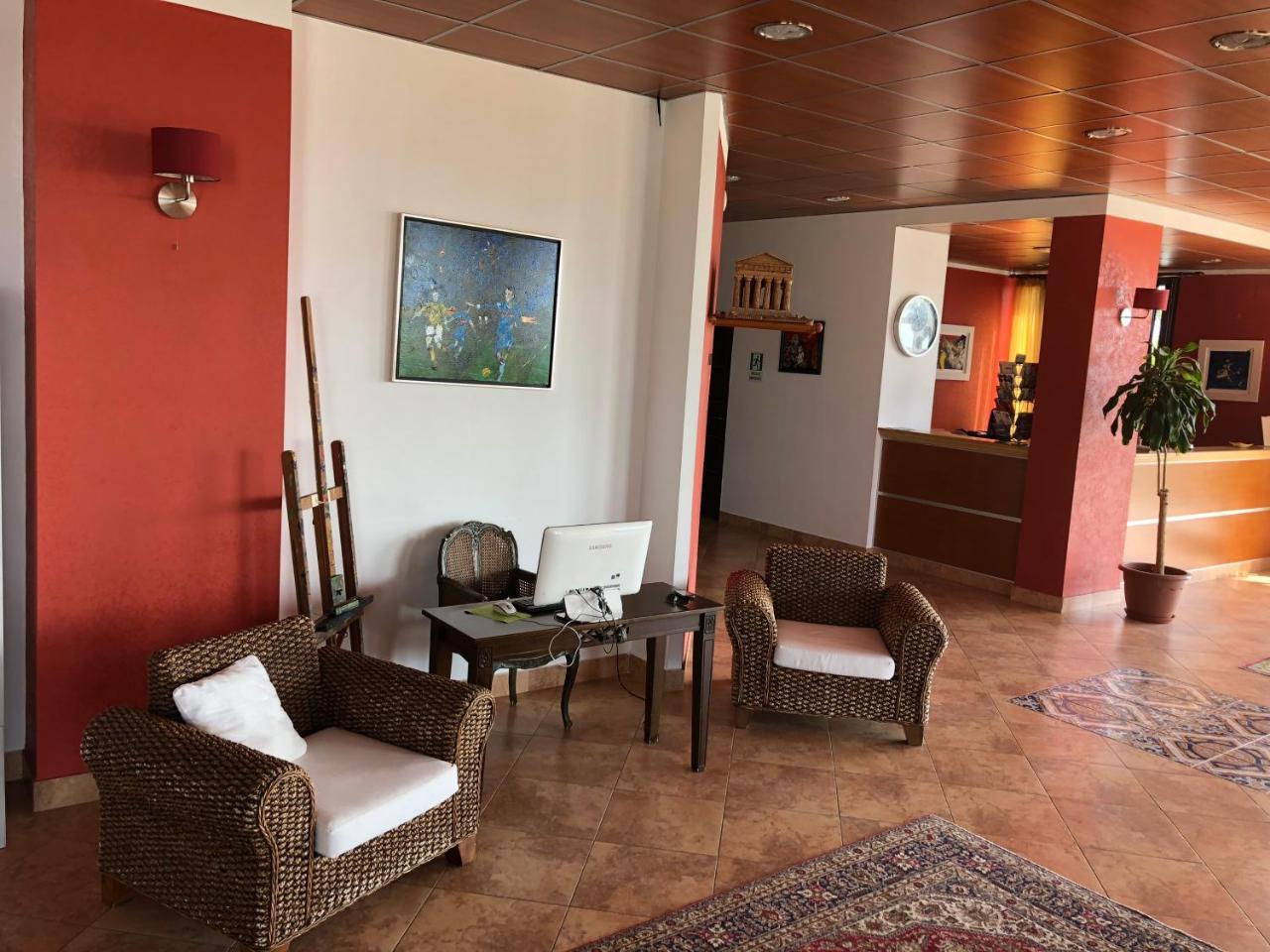 Residence Hotel Antica Perla San Leone Eksteriør billede