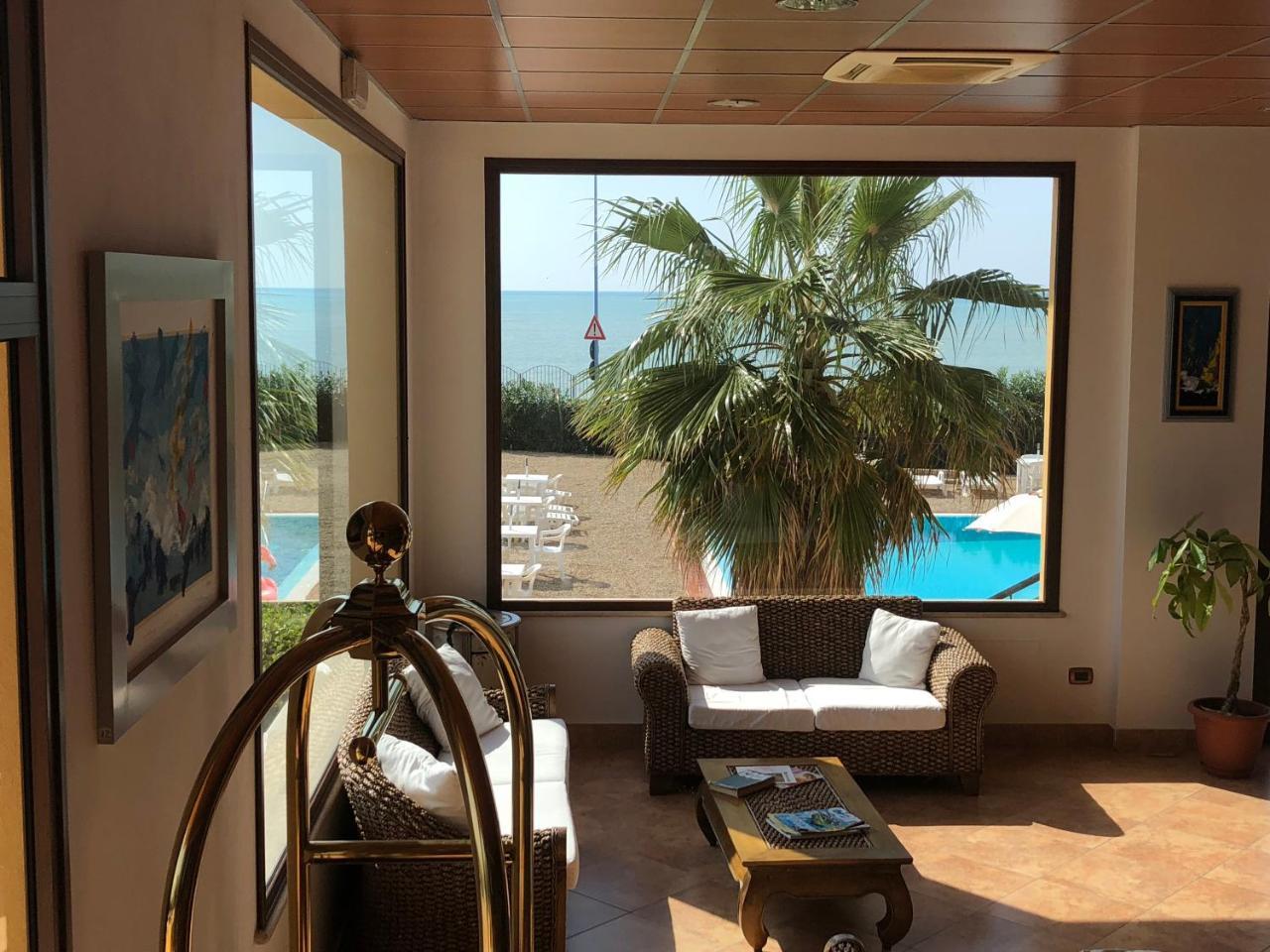 Residence Hotel Antica Perla San Leone Eksteriør billede