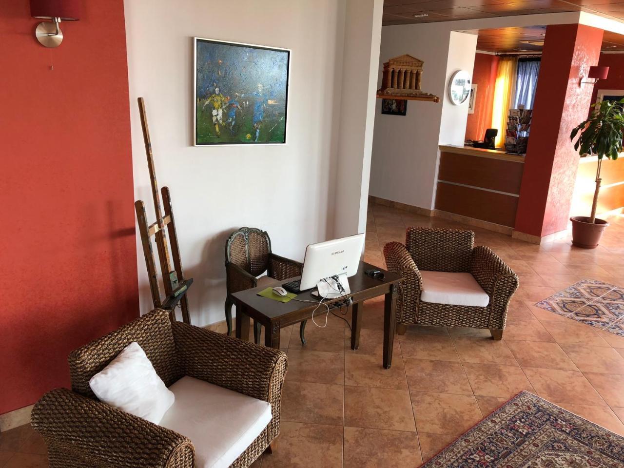 Residence Hotel Antica Perla San Leone Eksteriør billede