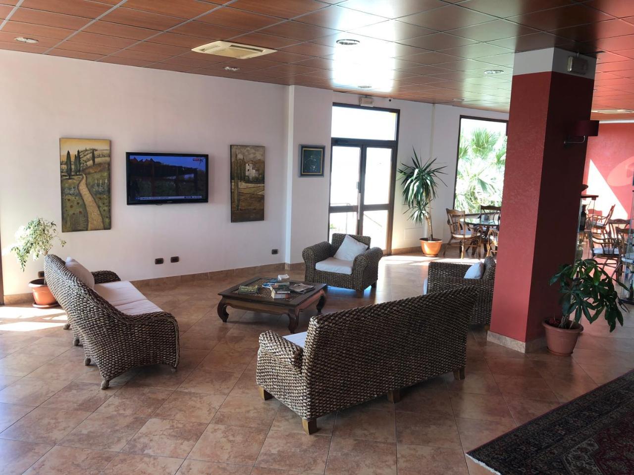 Residence Hotel Antica Perla San Leone Eksteriør billede