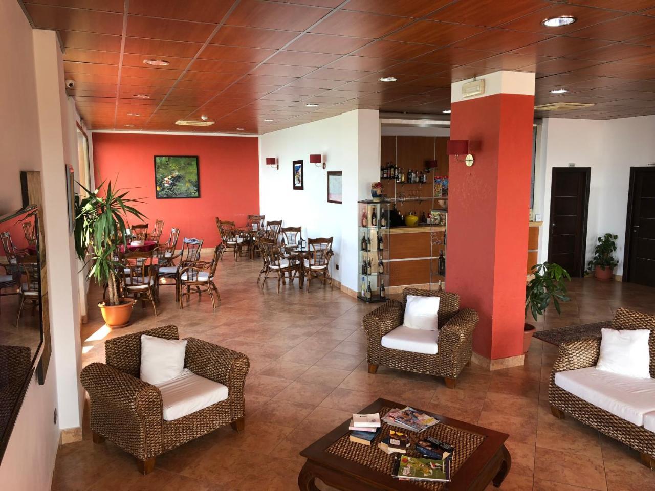 Residence Hotel Antica Perla San Leone Eksteriør billede